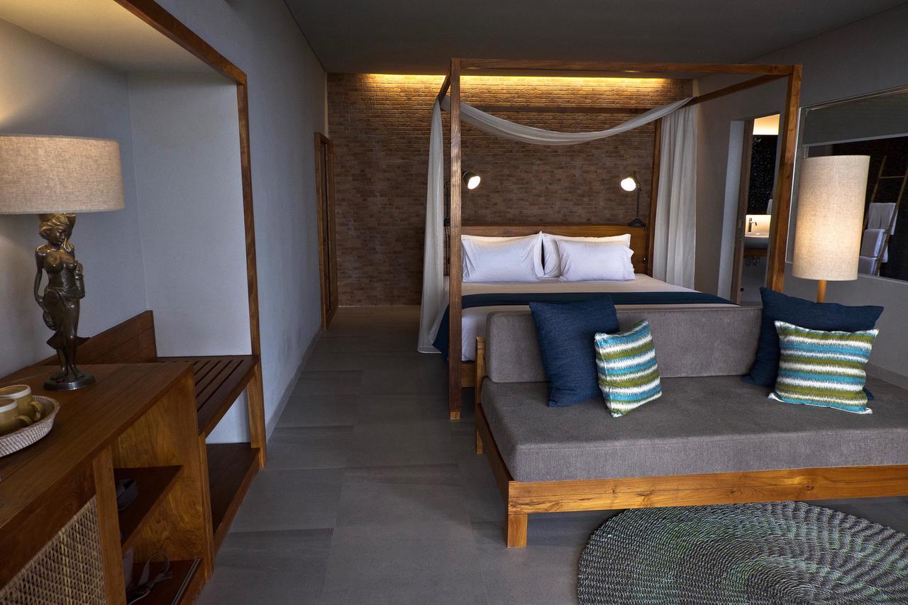 Umadewi Surf & Retreat Ξενοδοχείο Pulukan Εξωτερικό φωτογραφία